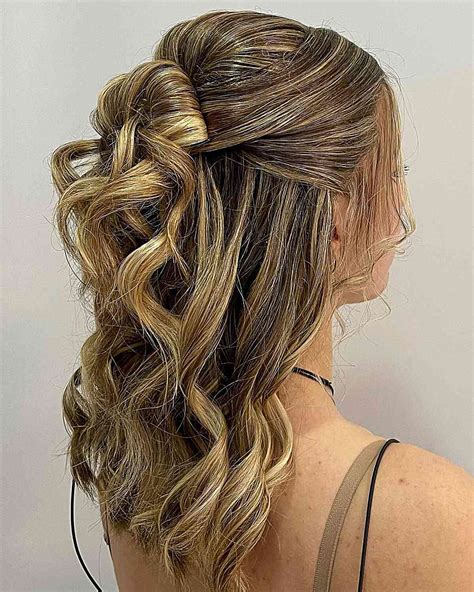 cute prom hairstyles for shoulder length hair